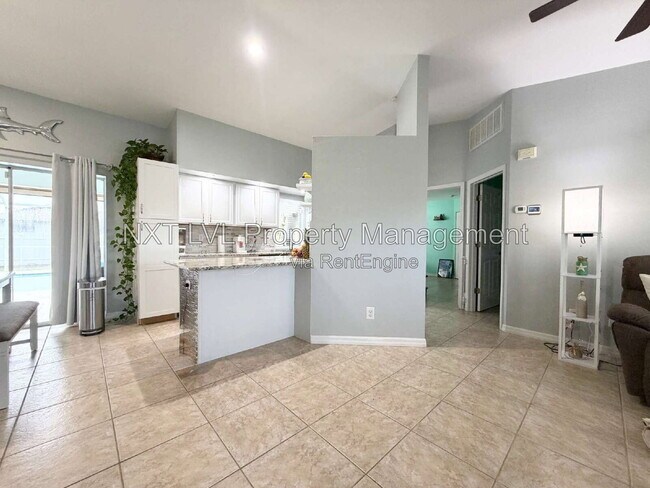 Foto del edificio - 4213 SW 15th Ave