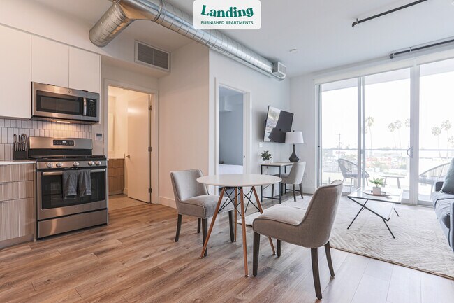 Foto del edificio - 13448 Beach Ave