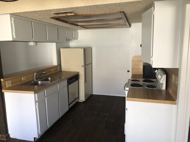 Foto del edificio - 9609 Aberdeen Way