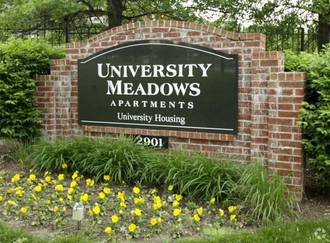 Foto del edificio - University Meadows Apartments