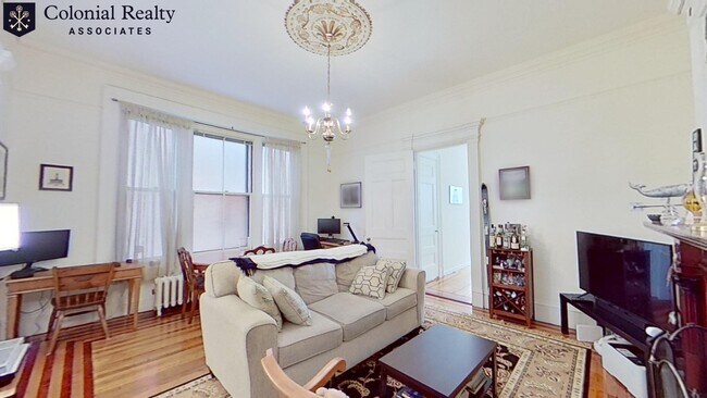 Foto del edificio - 170 Commonwealth Ave