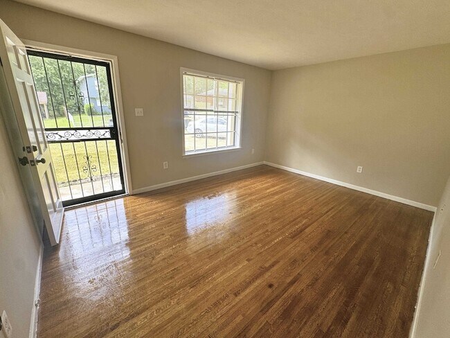 Building Photo - 3712 Merritt St