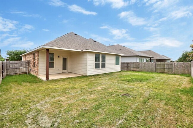 Building Photo - 913 Centerra Hills Cir