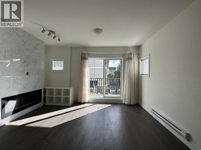 Building Photo - 9080 No. 3 Road