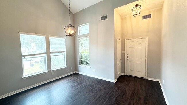 Building Photo - 129 Eagle Owl Loop