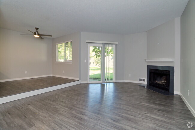 1BR, 1BA - 790 SF - Jasper Place by Trion Living