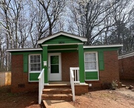 Building Photo - 1806 McDonald St