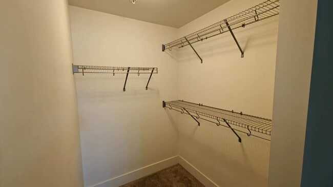 Photo - 510 Edmonton Trl (Calgary, AB) Townhome