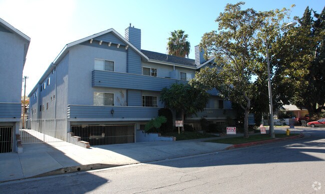 11176 - 11184 Huston St Building Photo - 11176 Huston St