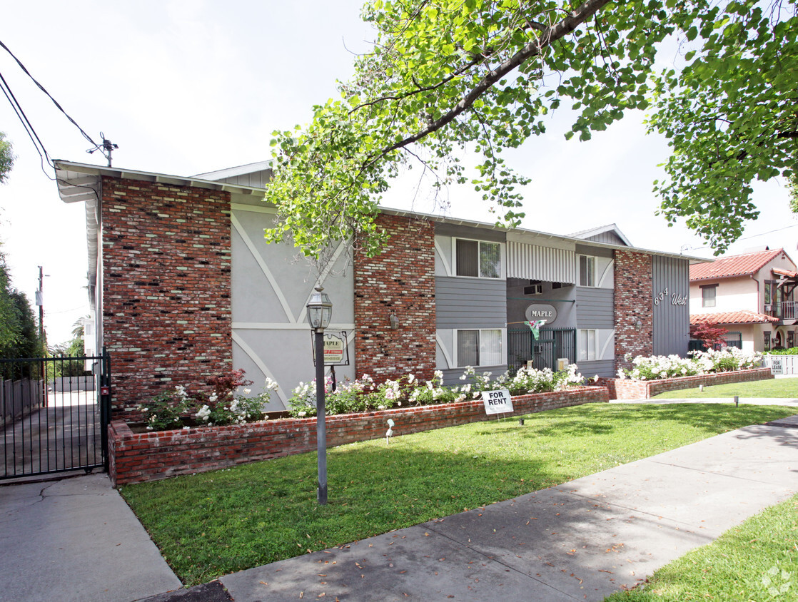 Building Photo - Maple Apartments