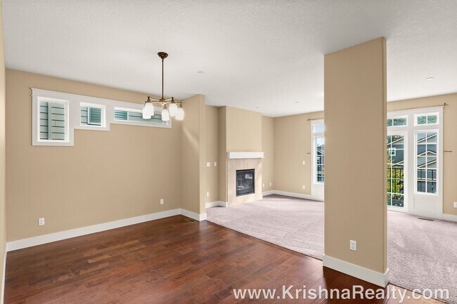 Foto del edificio - Beautiful 4 BD* 3 BA* Single Family Home Located Indigo Ridge Community *Lovely Backyard* *Specta...