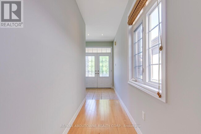 Photo du bâtiment - 1254 Craigleith Rd