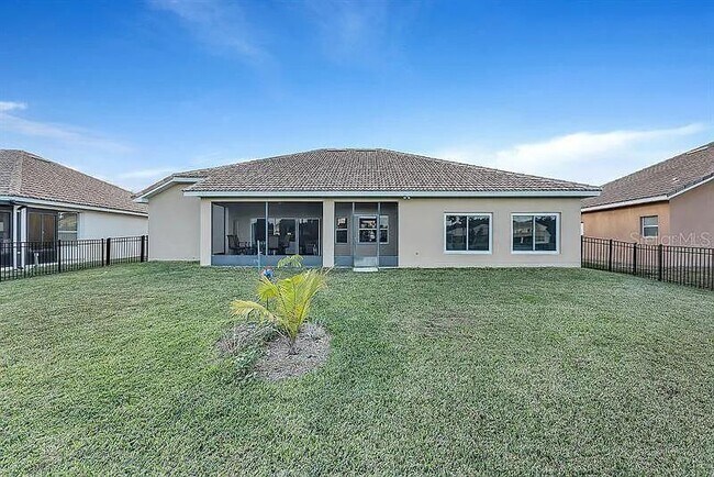 Foto del edificio - 3535 Somerset Cir