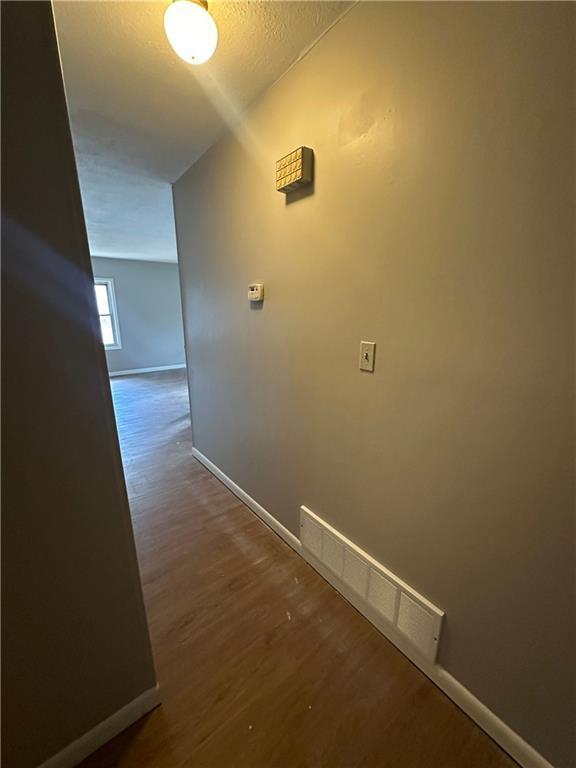 Foto del edificio - 6624 Stark Ct