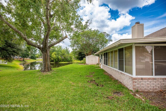 Foto del edificio - 2081 Magnus Ln