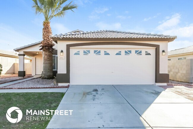 Building Photo - 8921 E Butternut Ave