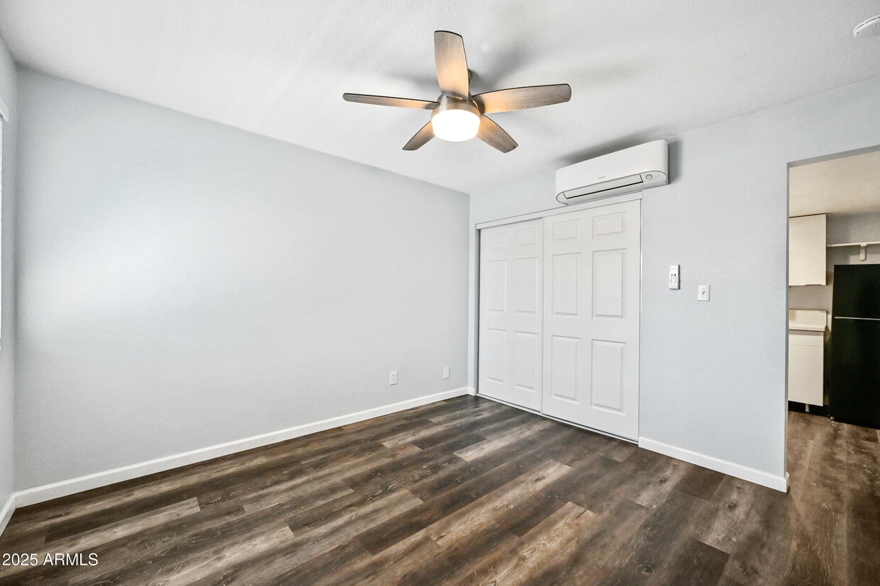 3025 N 32Nd St Unit 39, Phoenix, AZ 85018 - Room for Rent in