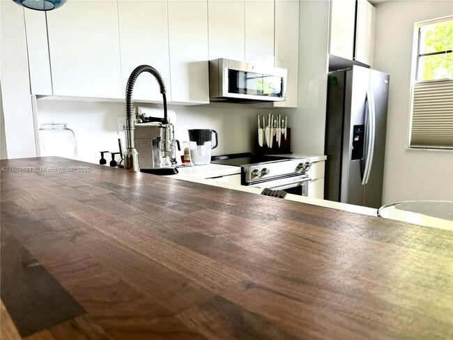 Photo - 3553 Magellan Cir House