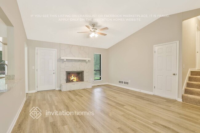 Foto del edificio - 5145 Forest Mist Dr