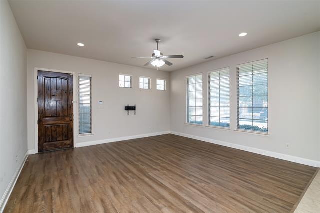 Building Photo - 10537 Chaucer Hill Ln
