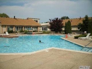 Foto del edificio - 7 Boulder Ct