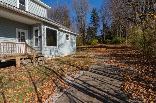 Entrada de coches - 10 Cottage St