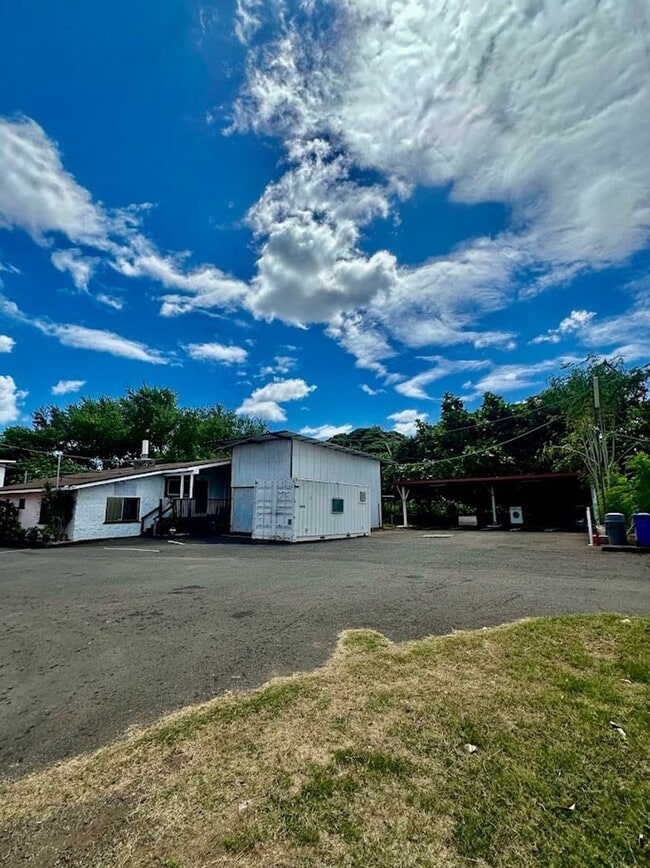 Building Photo - 91-2126-2126 Fort Weaver Rd
