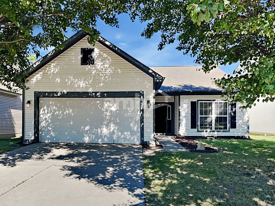 Foto principal - 8060 Chesterhill Way