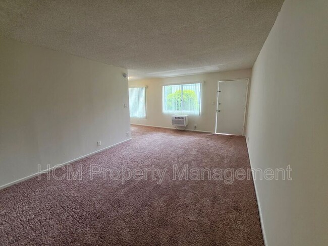 Building Photo - 15636 Valerio St