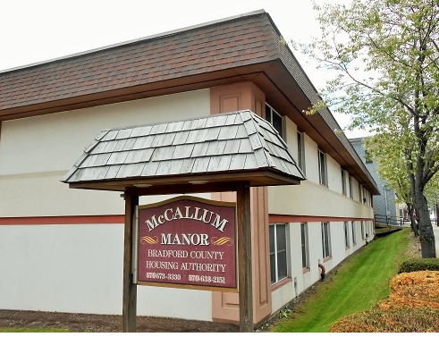 Primary Photo - McCallum Manor