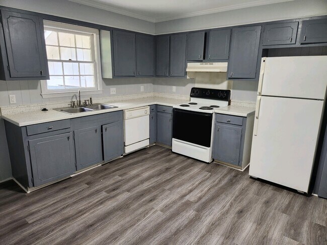 Foto del edificio - 2218 Apple Valley Rd
