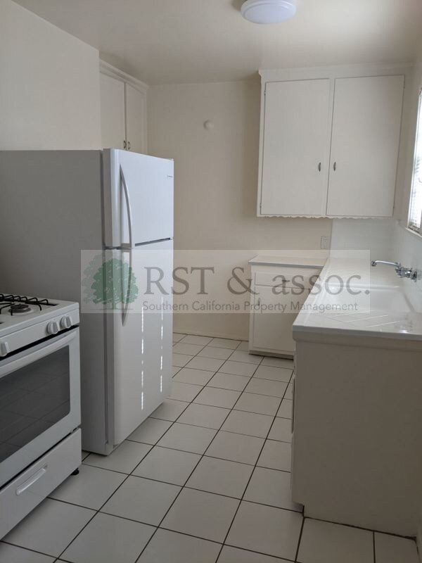 Foto del edificio - 455 Midvale Ave