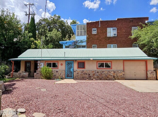 Foto del edificio - 25 Sowles Ave