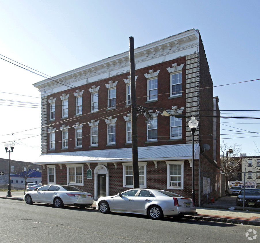 Building Photo - New Brunswick Avenue Apartments