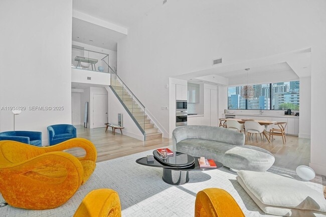 Foto del edificio - 788 NE 23rd St