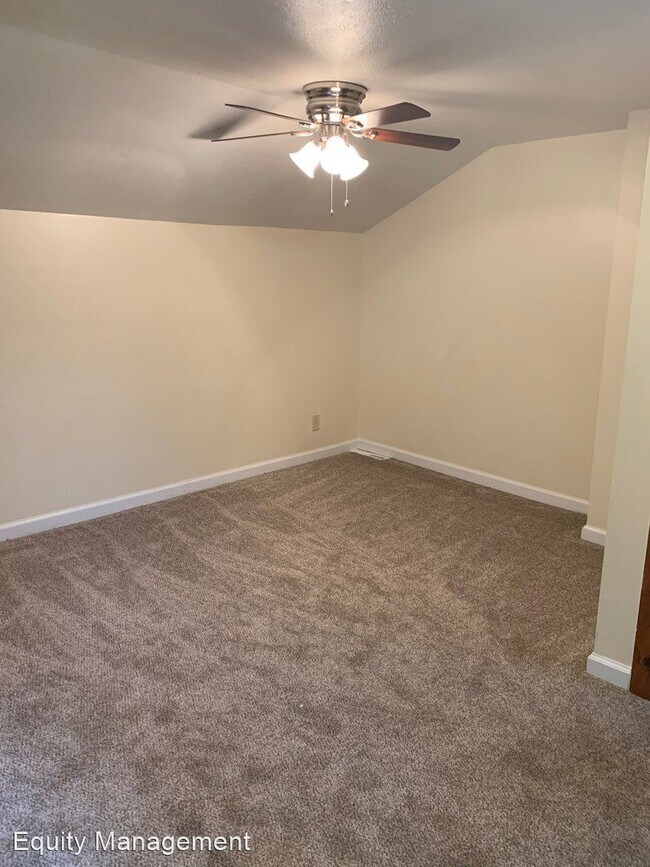 Foto del edificio - 3 br, 1 bath House - 426 North Ave.