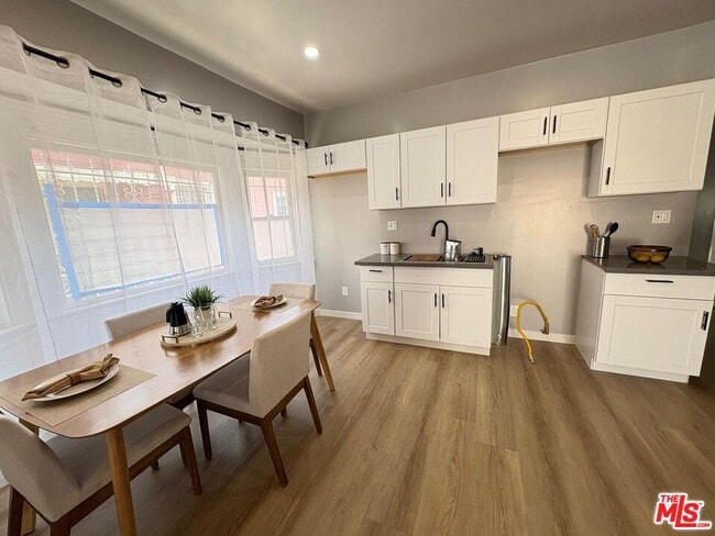 Foto del edificio - 2526 W 21st St