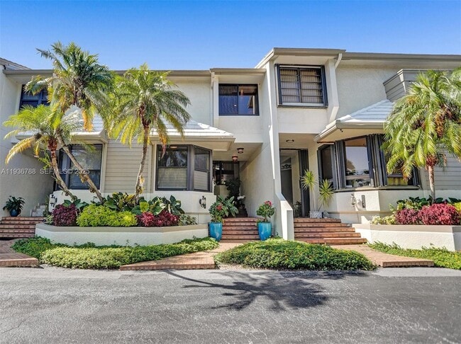 Photo - 2676 NE 135th St Townhome