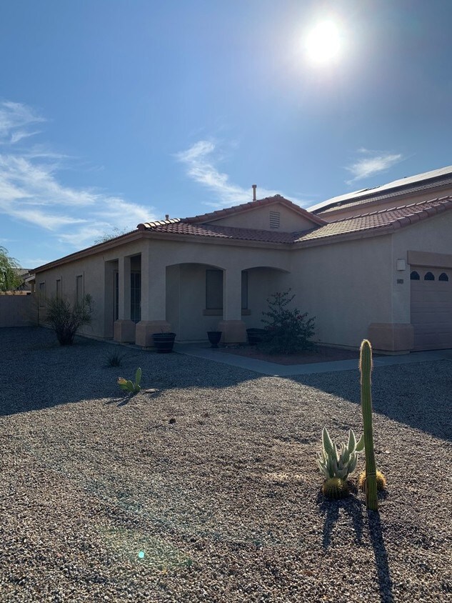 Primary Photo - Beautiful 3 bedroom in Stoneridge community