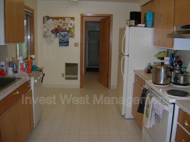 Foto del edificio - 9706 NW 10th Ave