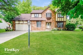 Building Photo - 8543 Appleridge Cir