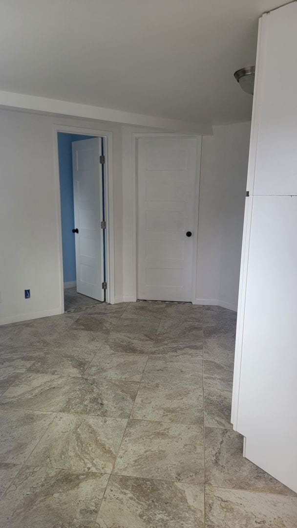 Building Photo - Looking for the ultimate roommate setup? L...
