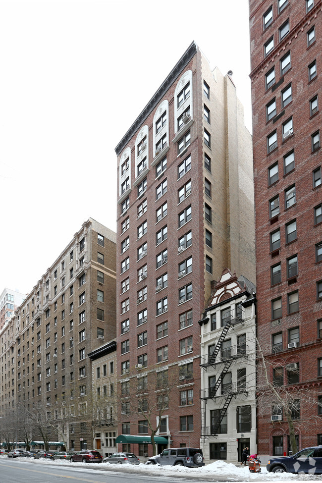 Primary Photo - Erco Hall Apartments