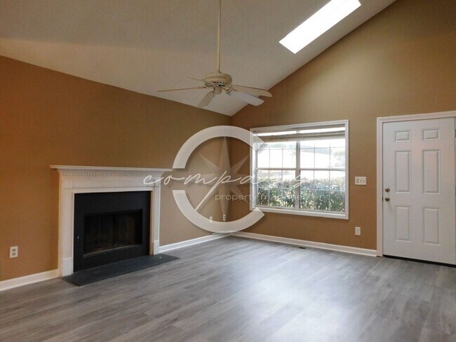 Building Photo - 4157 Lake Mist Dr NW