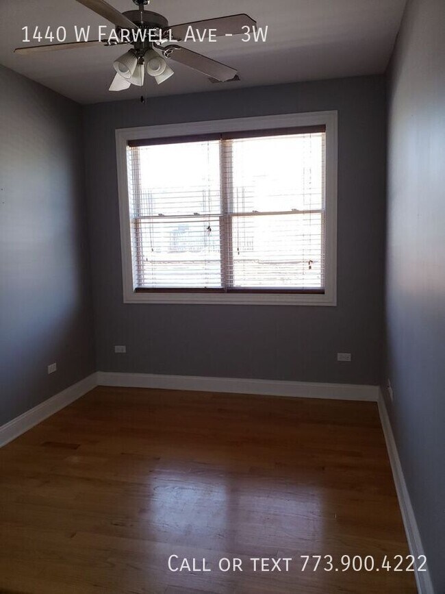Foto del edificio - 1440 W Farwell Ave