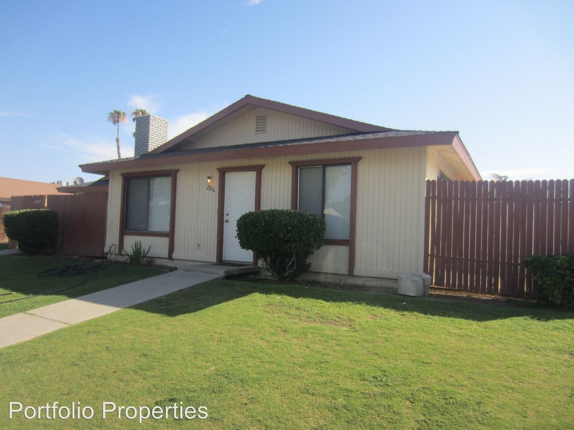 Foto del edificio - 2816 N Half Moon Dr