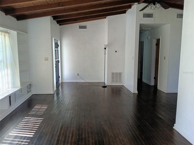 Building Photo - 10611 Dixon Dr