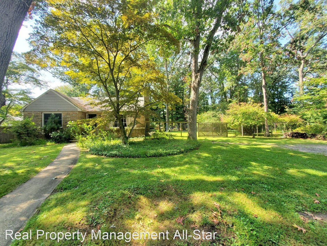 Foto principal - 2 br, 1.5 bath House - 36 Scott Avenue