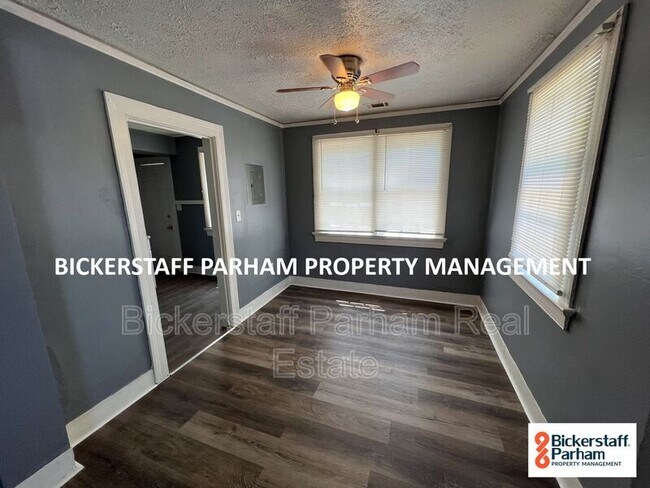 Foto del edificio - 248 Margaret Ave