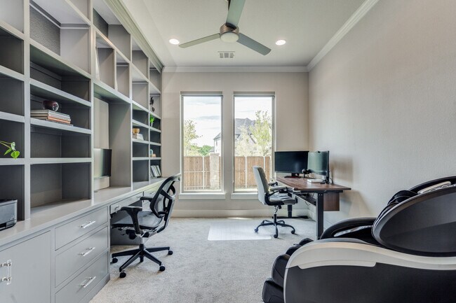 Foto del edificio - 4905 White Lion Ln